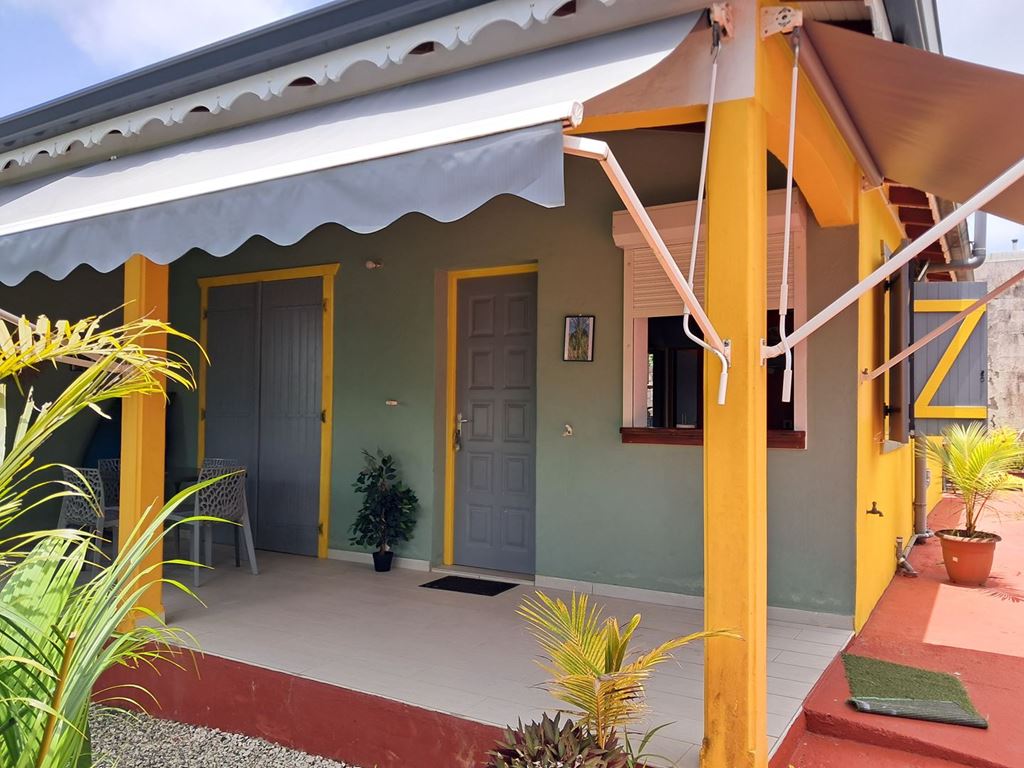 Maison jumelée CAPESTERRE-BELLE-EAU (97130) KAZIMMO