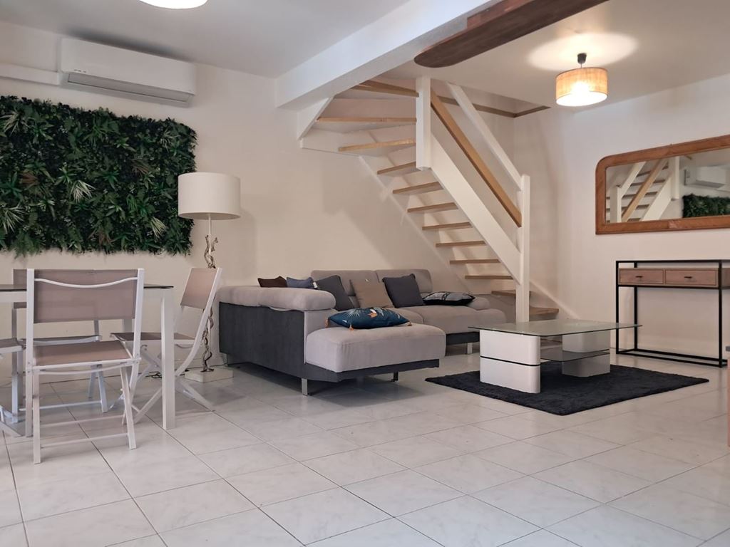Maison jumelée BAIE MAHAULT (97122) KAZIMMO